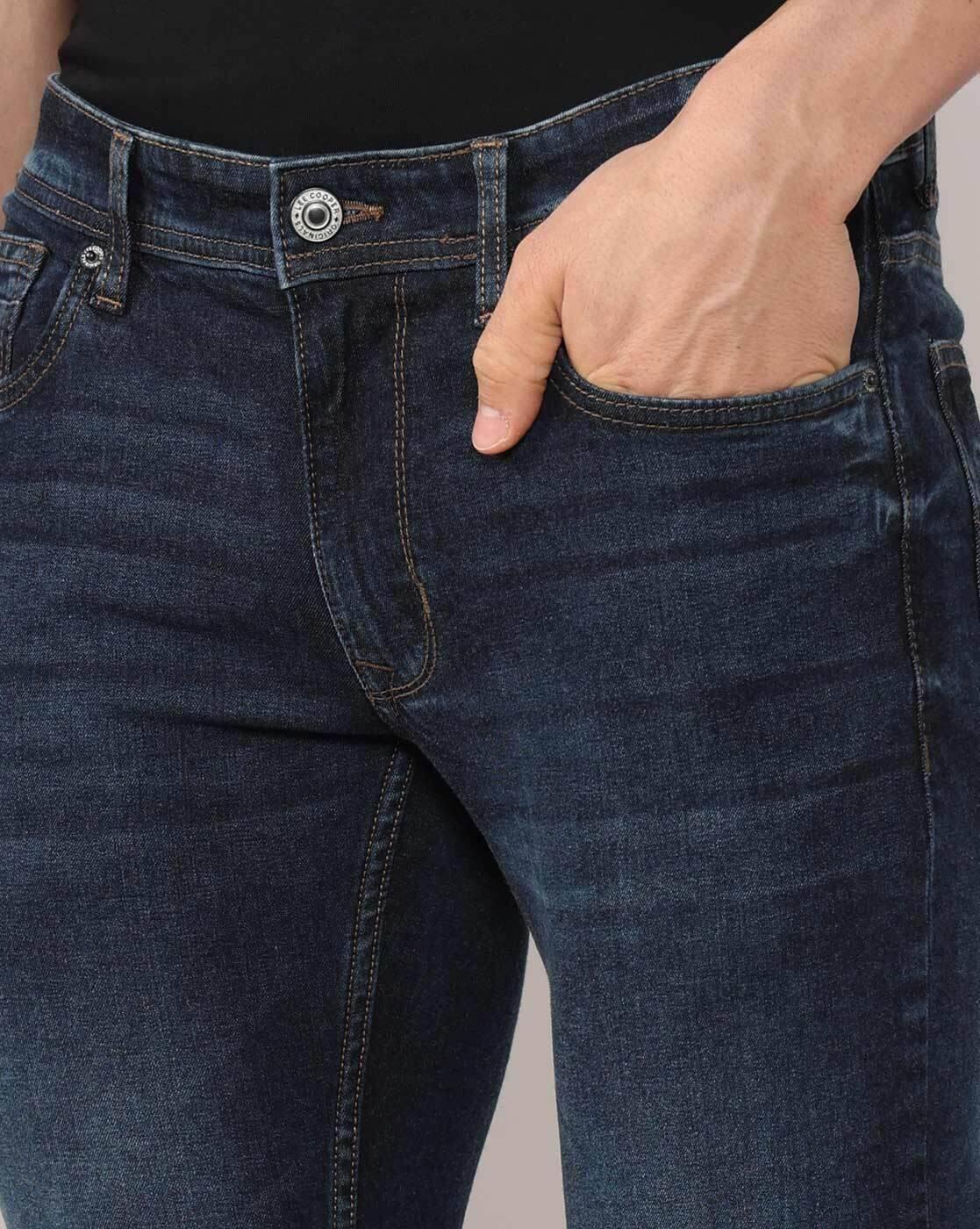 Men Lightly Washed Slim Fit Jeans