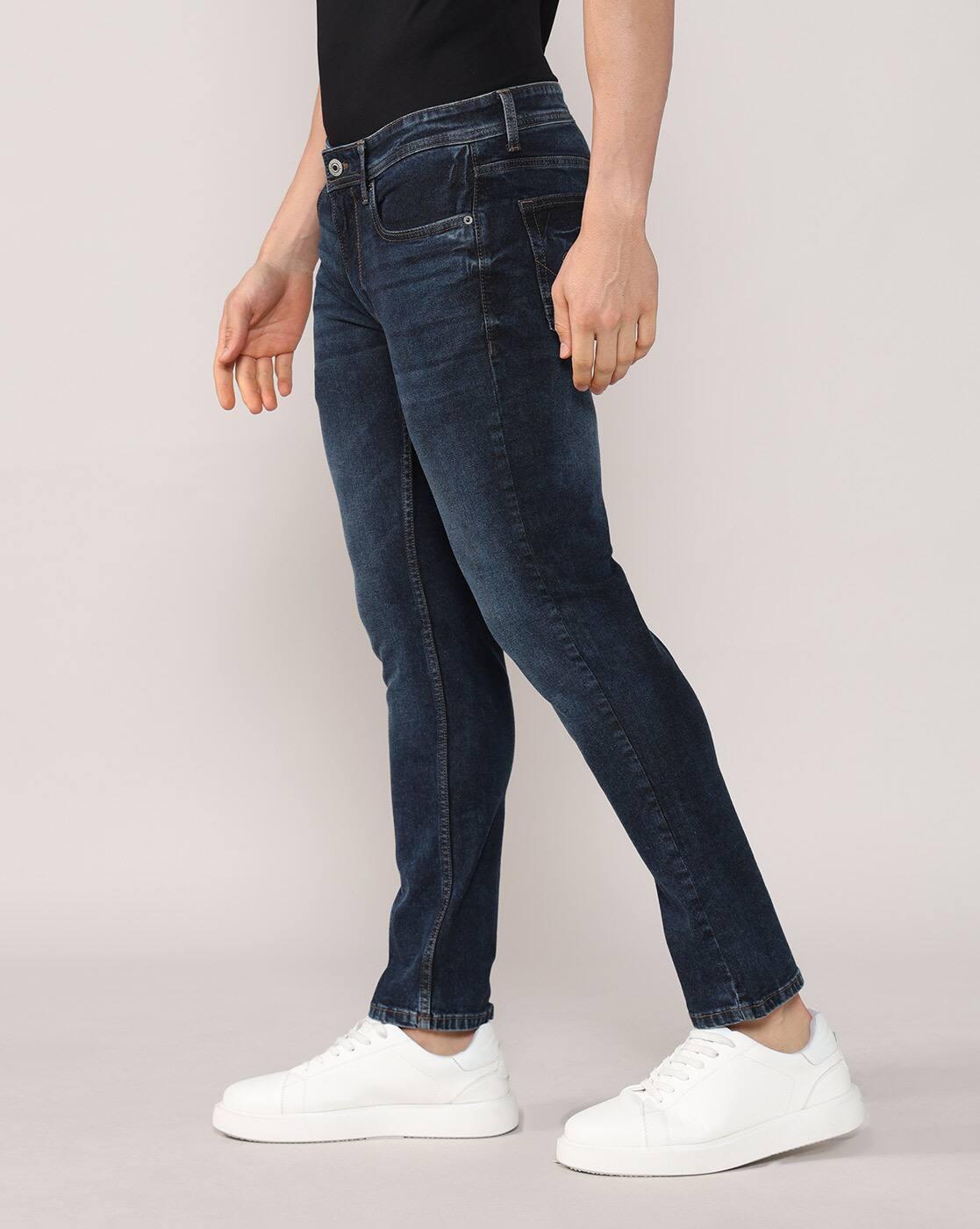 Men Lightly Washed Slim Fit Jeans