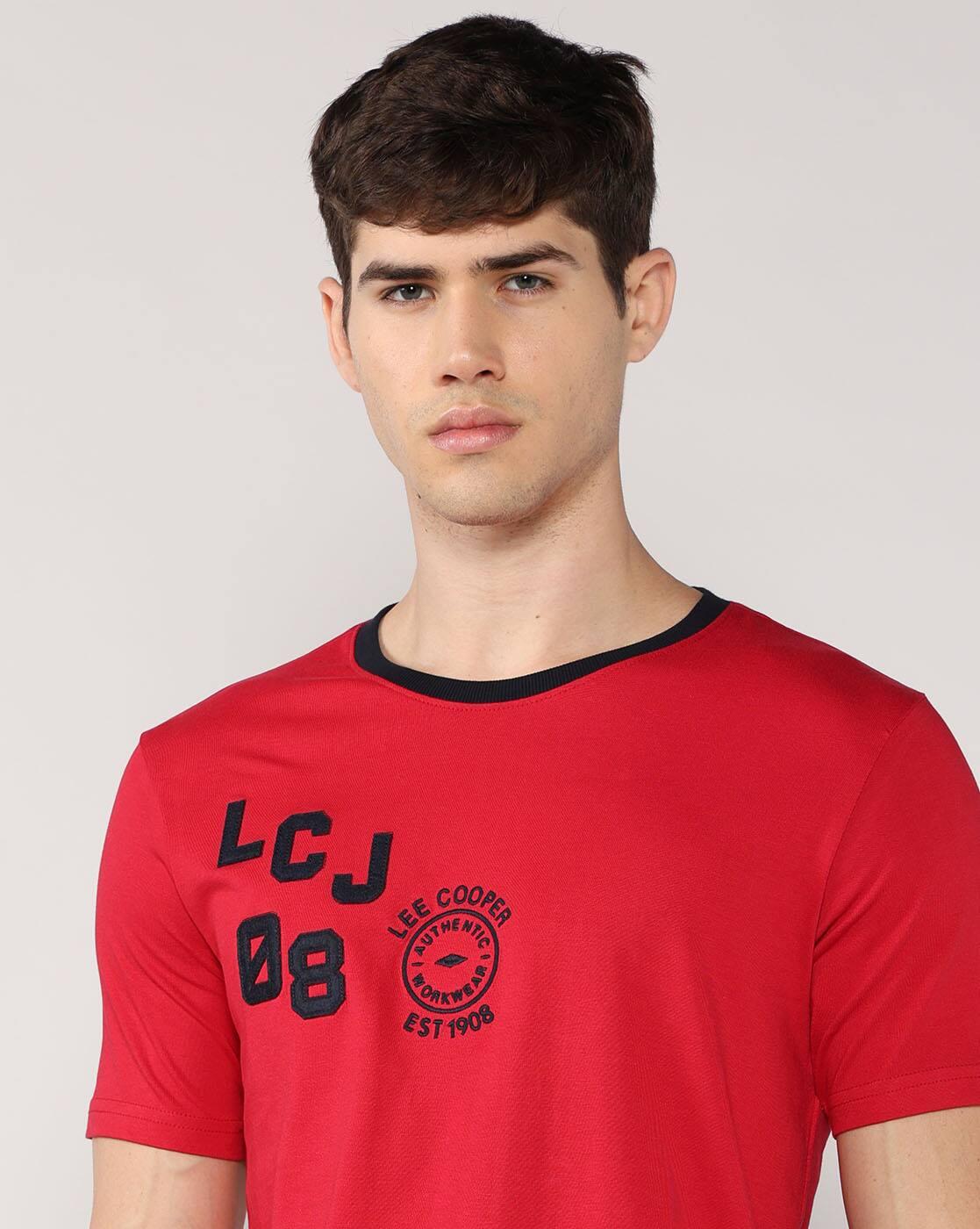 Men Typographic Print Regular Fit Crew-Neck T-Shirt