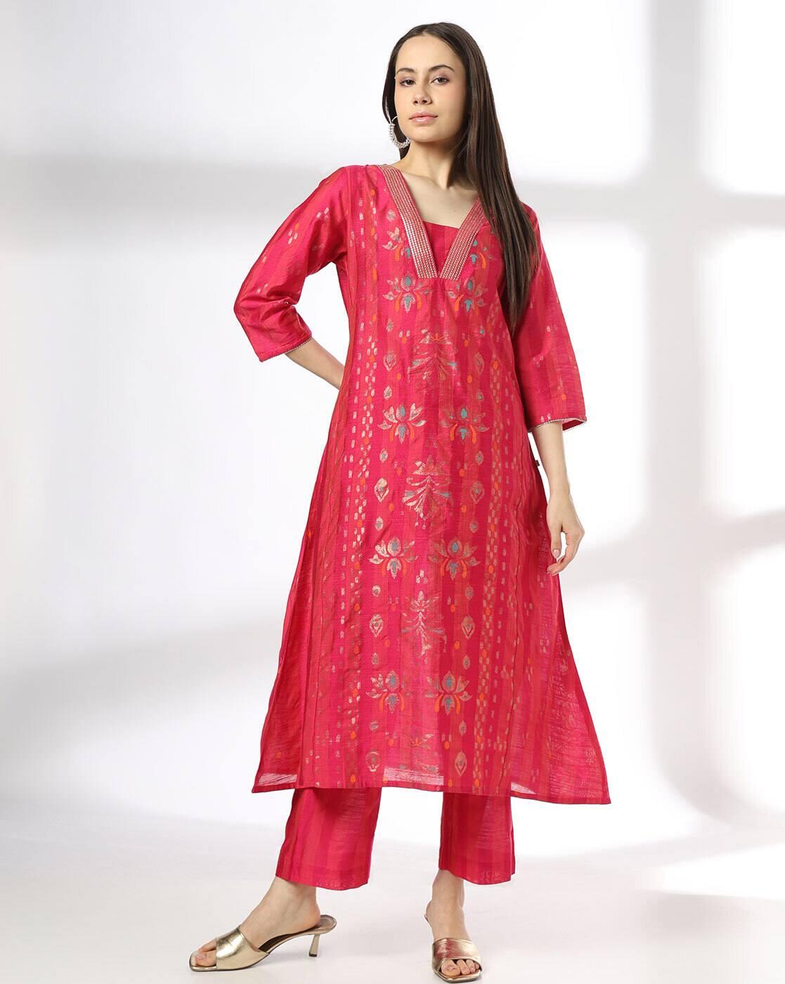 Women Floral Print Straight Kurta & Bottom Set