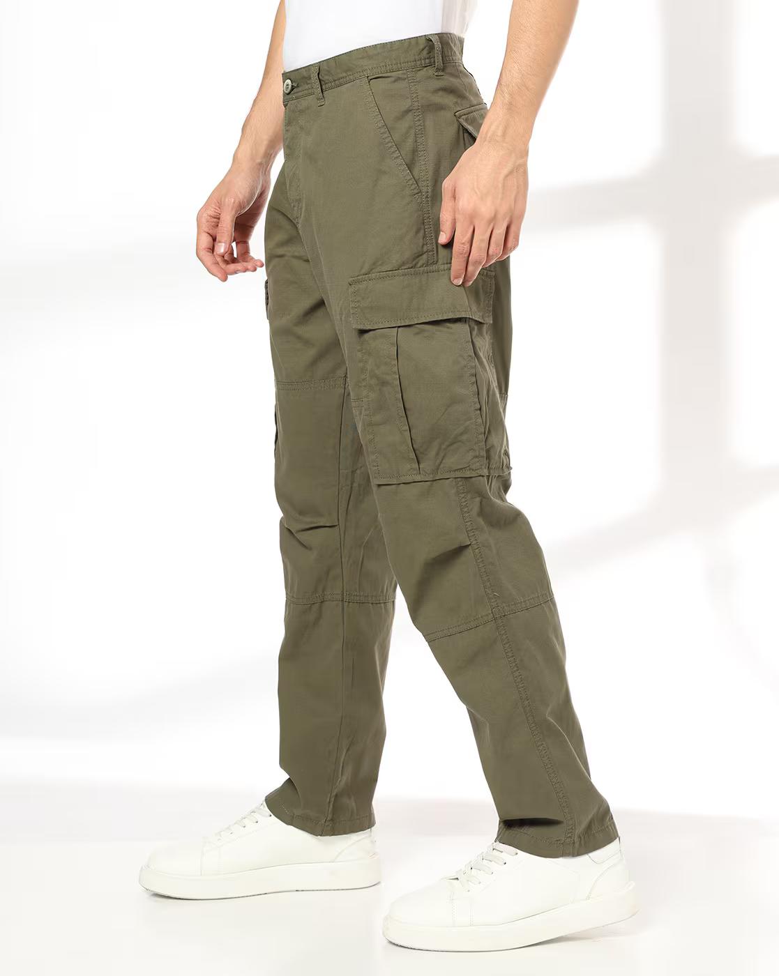 Men Loose Fit Cargo Pants