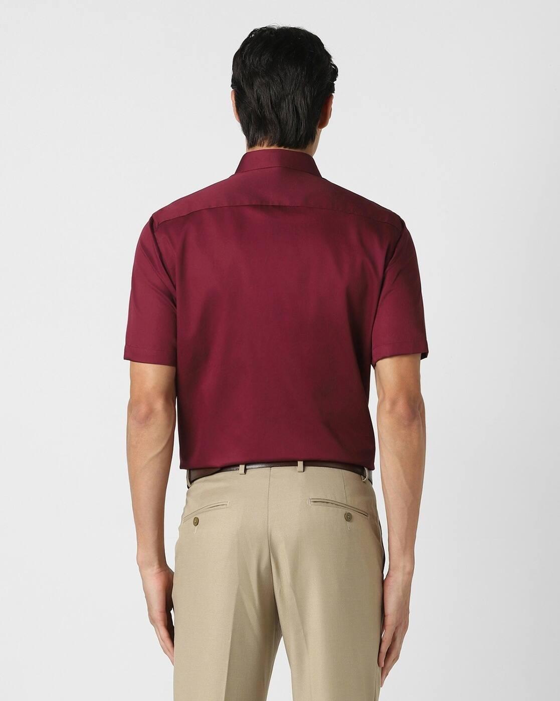 Men Nuvo Fit Half-Sleeve Formal Shirt