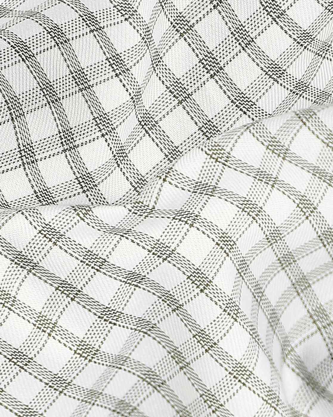 Men Checked Nuvo Fit Shirt