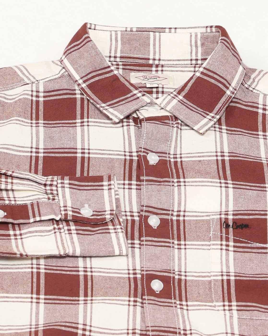 Men Checked Regular Fit Shirt with Patch Pocket