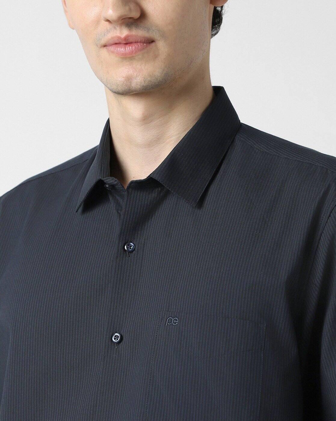 Men Striped Nuvo Fit Half-Sleeve Formal Shirt