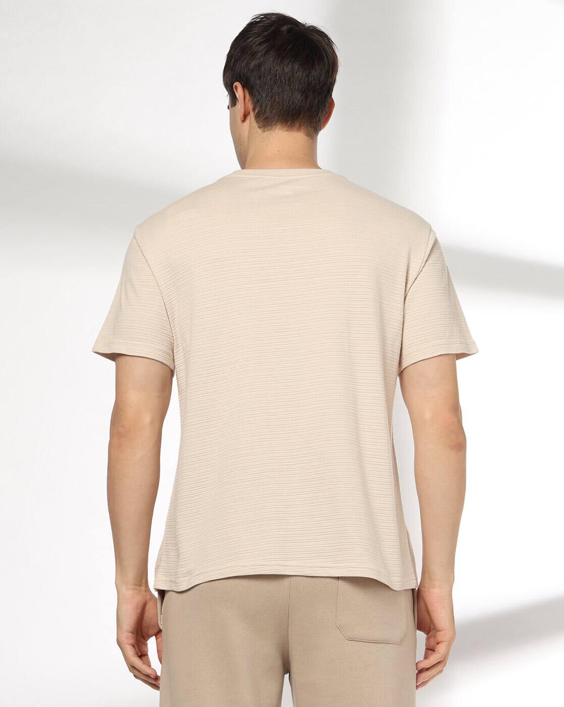 Men Striped Regular Fit Crew-Neck T-Shirt