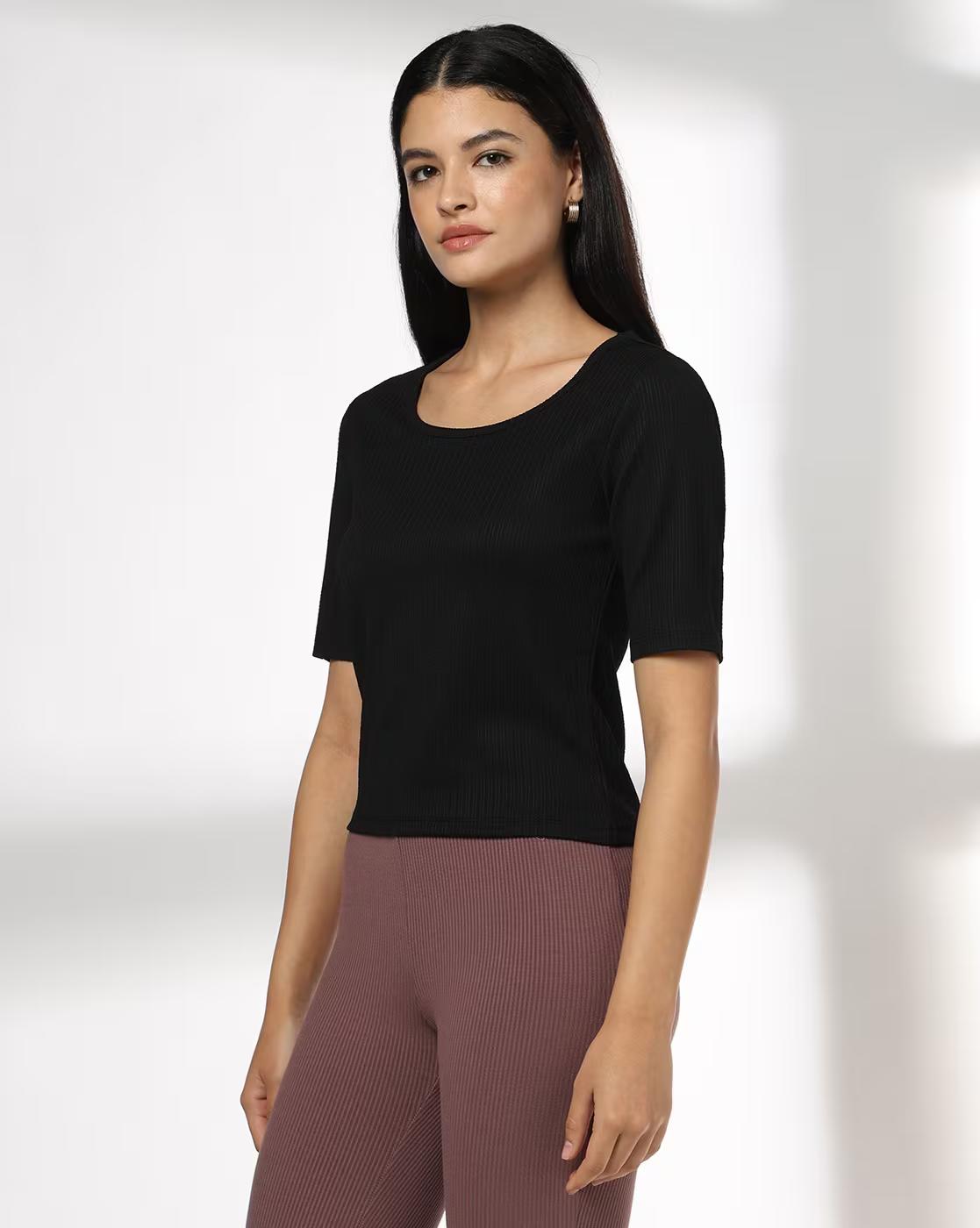 Women Regular Fit Scoop-Neck T-Shirt