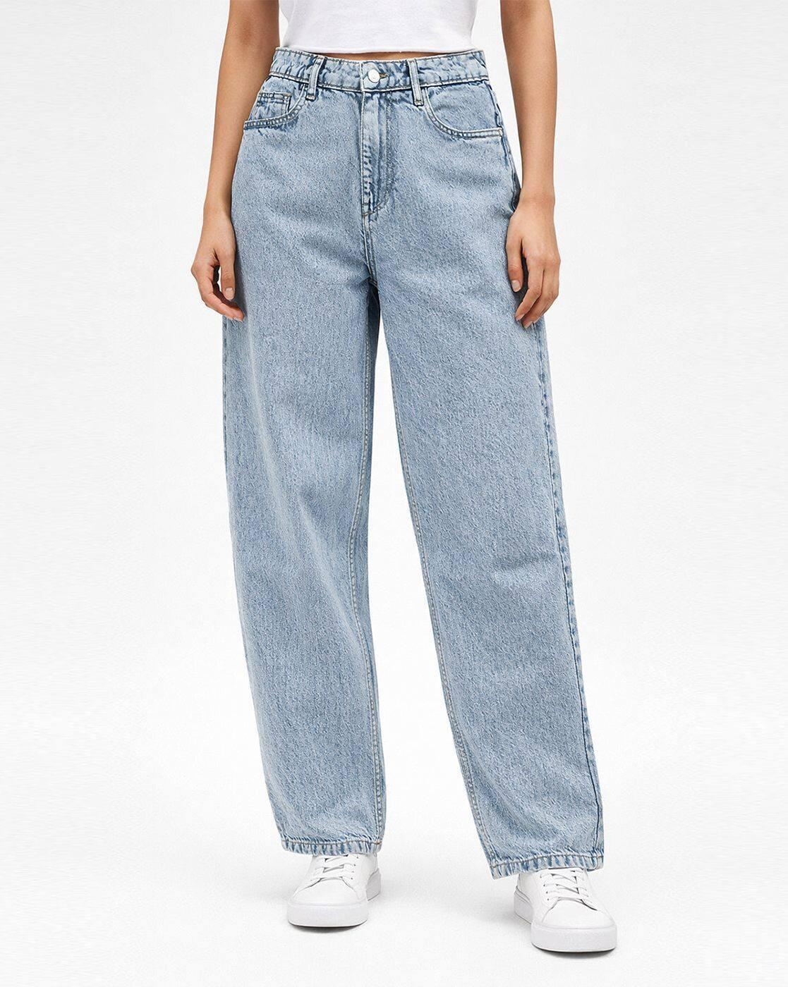 Women Relaxed Jeans