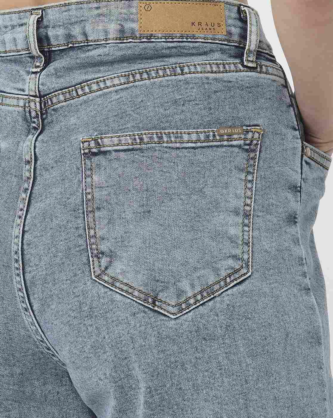 Women Relaxed Jeans