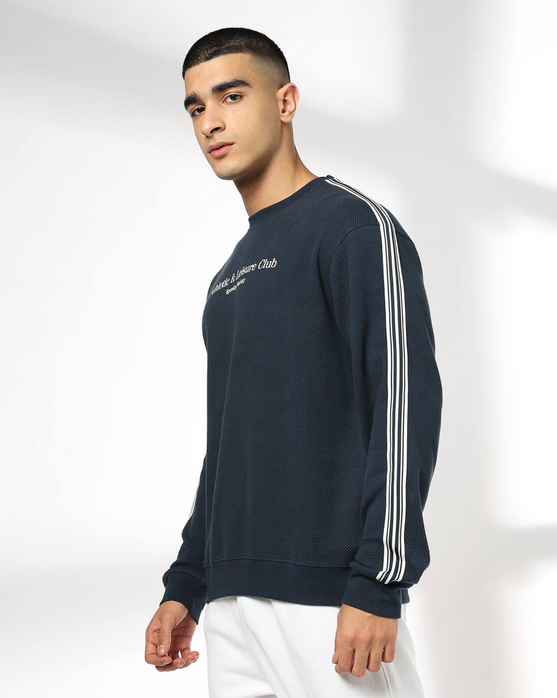 Men Typographic Print Regular Fit Sweatshirt