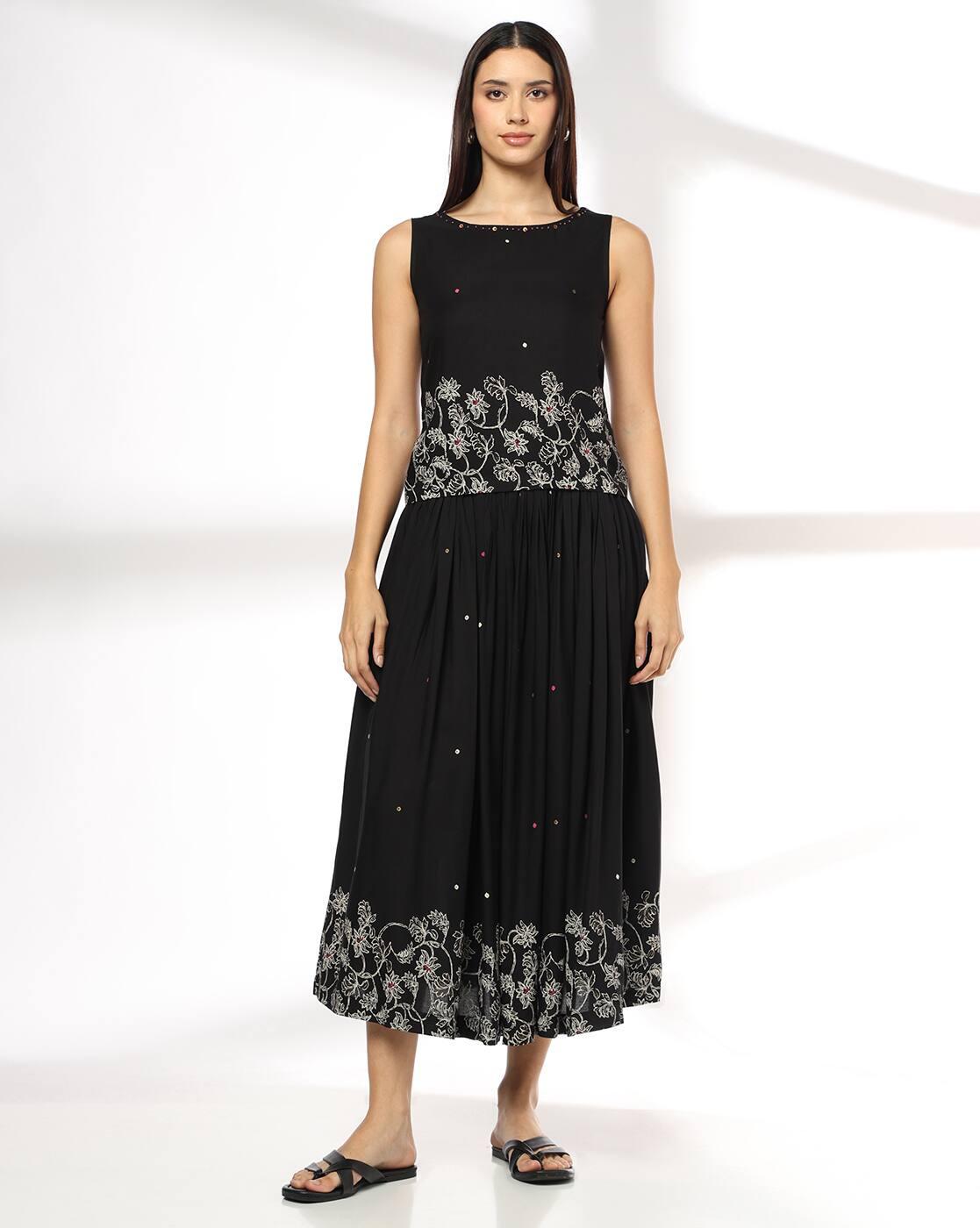 Women Floral Embroidered Top & Skirt Co-Ord Set