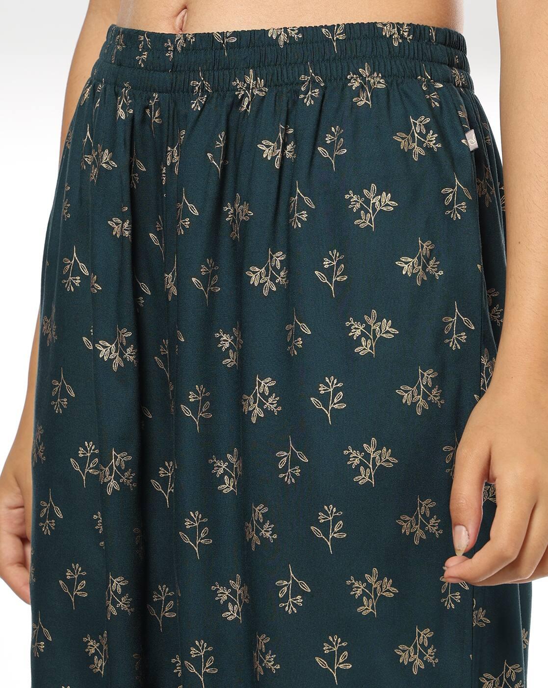 Women Floral Print Straight Kurta with Pants