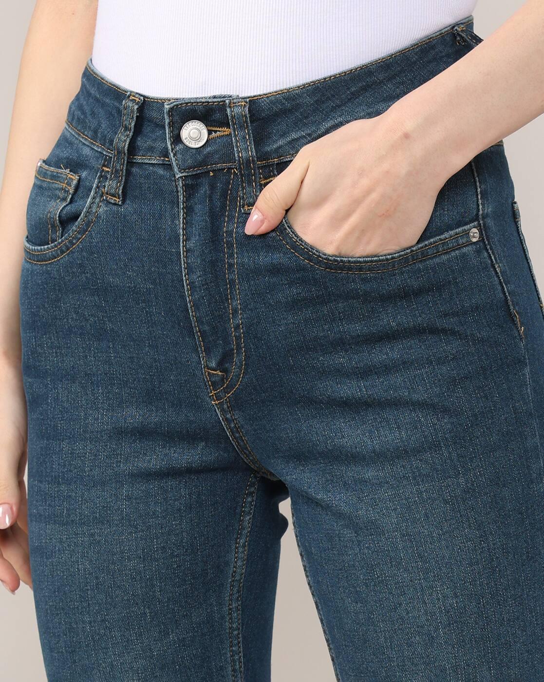 Women Lightly Washed Bootcut Jeans