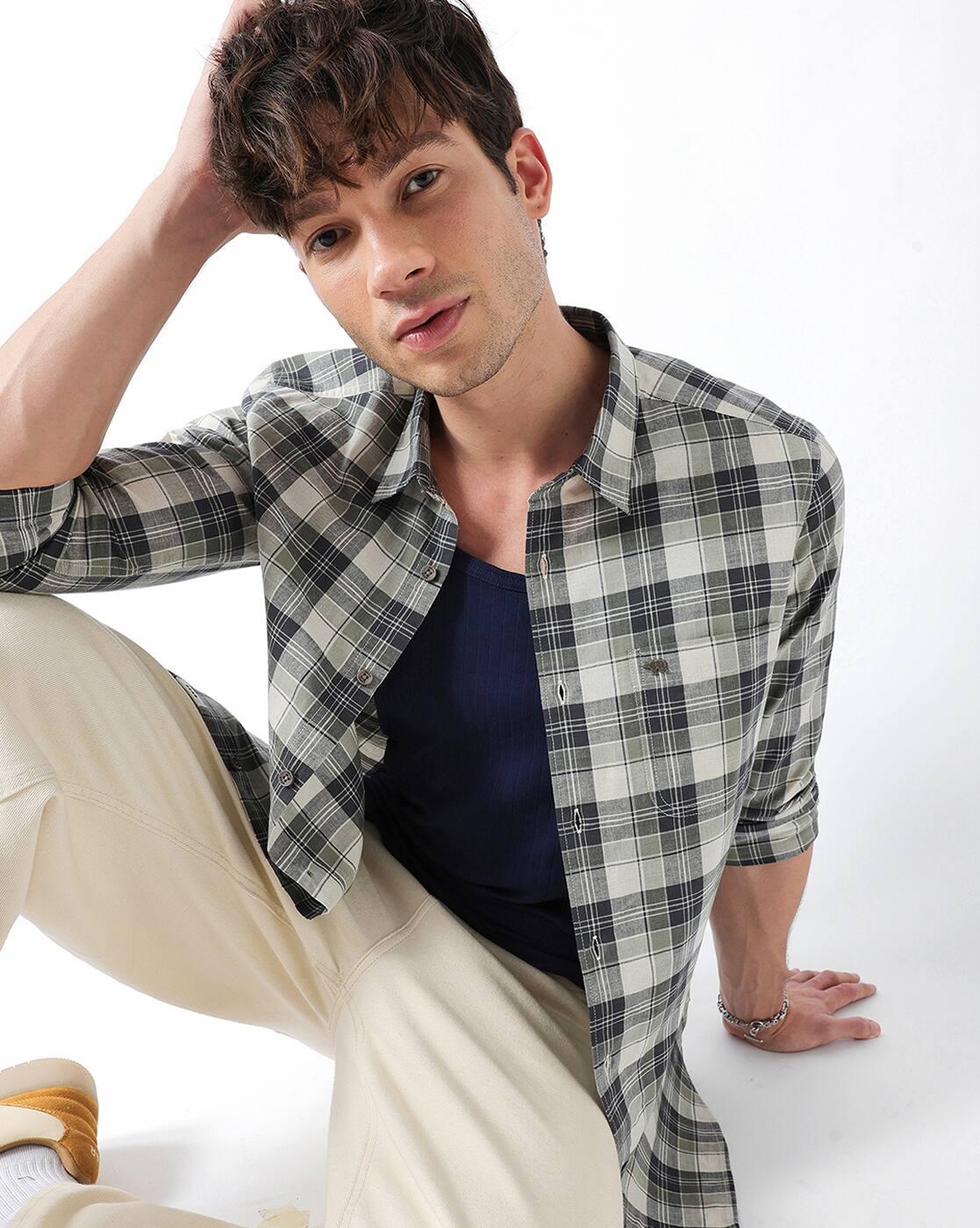 Men Checked Slim Fit Cotton Casual Shirt