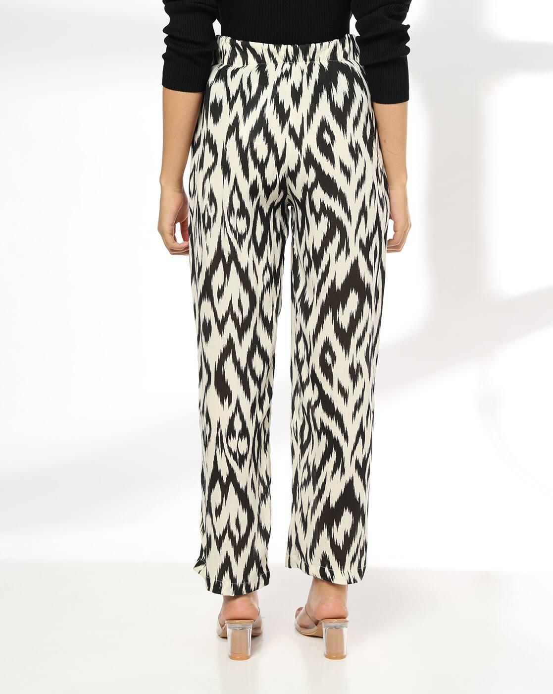 Women Printed Relaxed Fit Flat-Front Trousers
