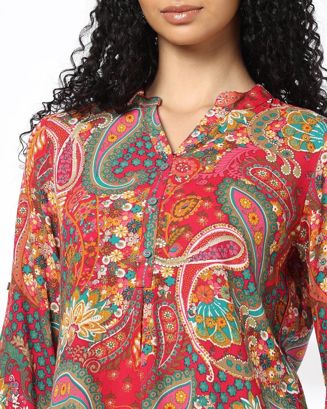Women Floral Print Straight Kurti