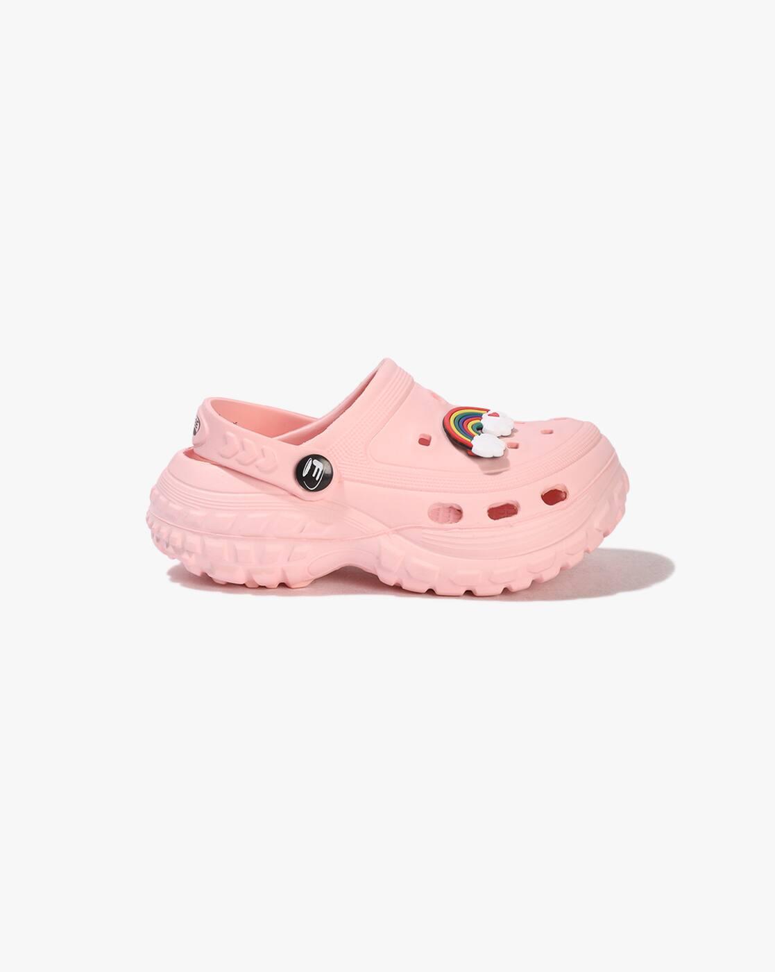 Boys Lazer-Cut Round-Toe Clogs