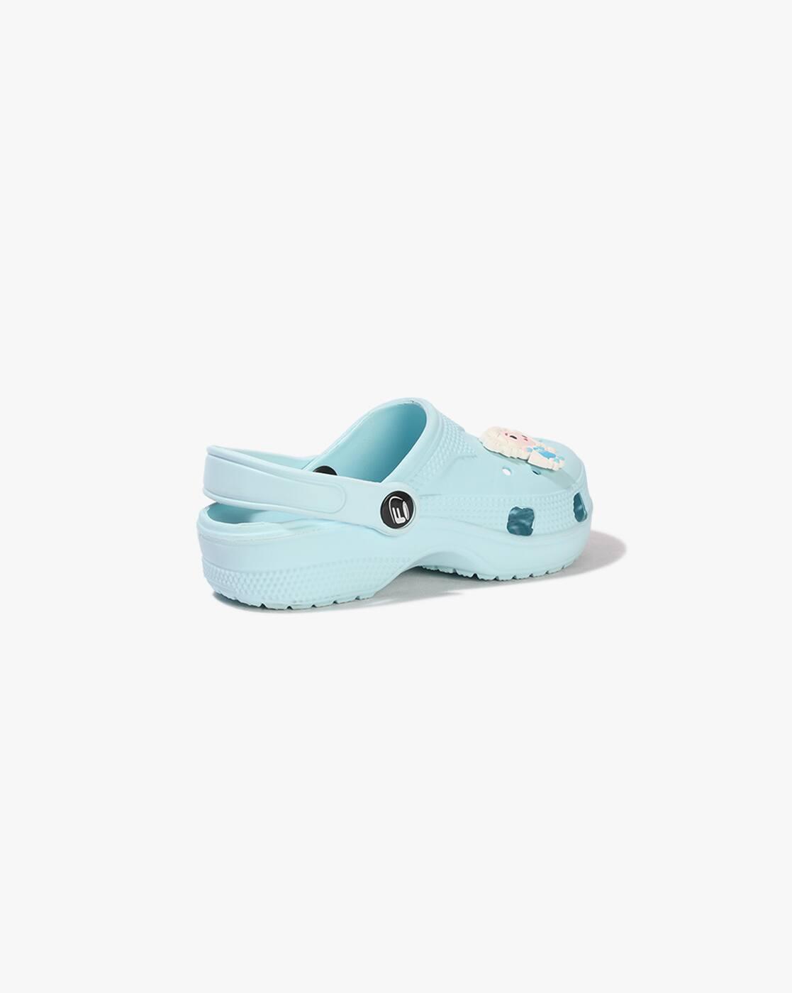 Girls Lazer-Cut Round-Toe Clogs