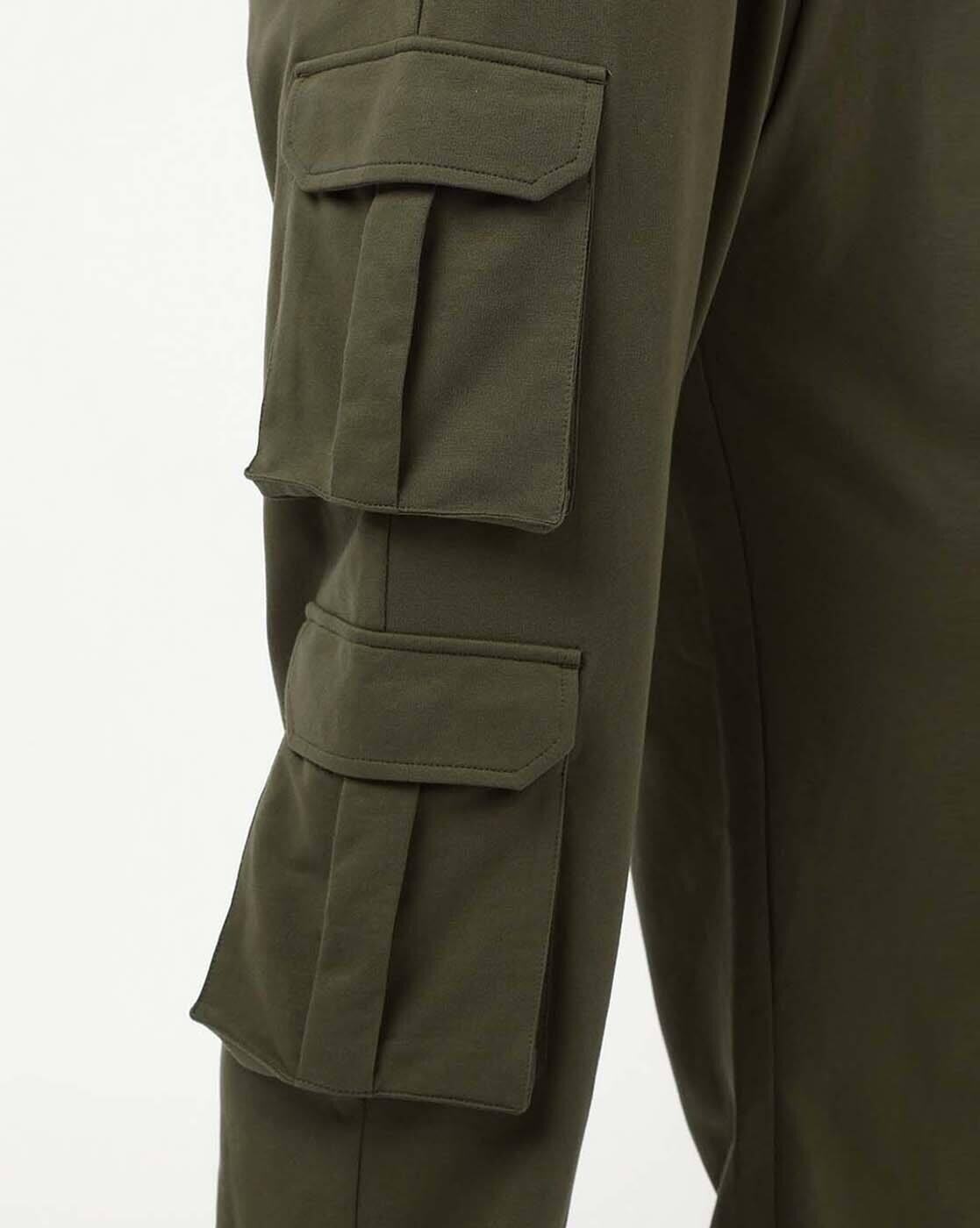 Men Solid Super Loose Fit Cargo Joggers