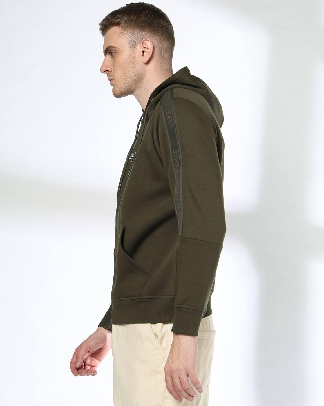 Men Typographic Print Slim Fit Hoodie