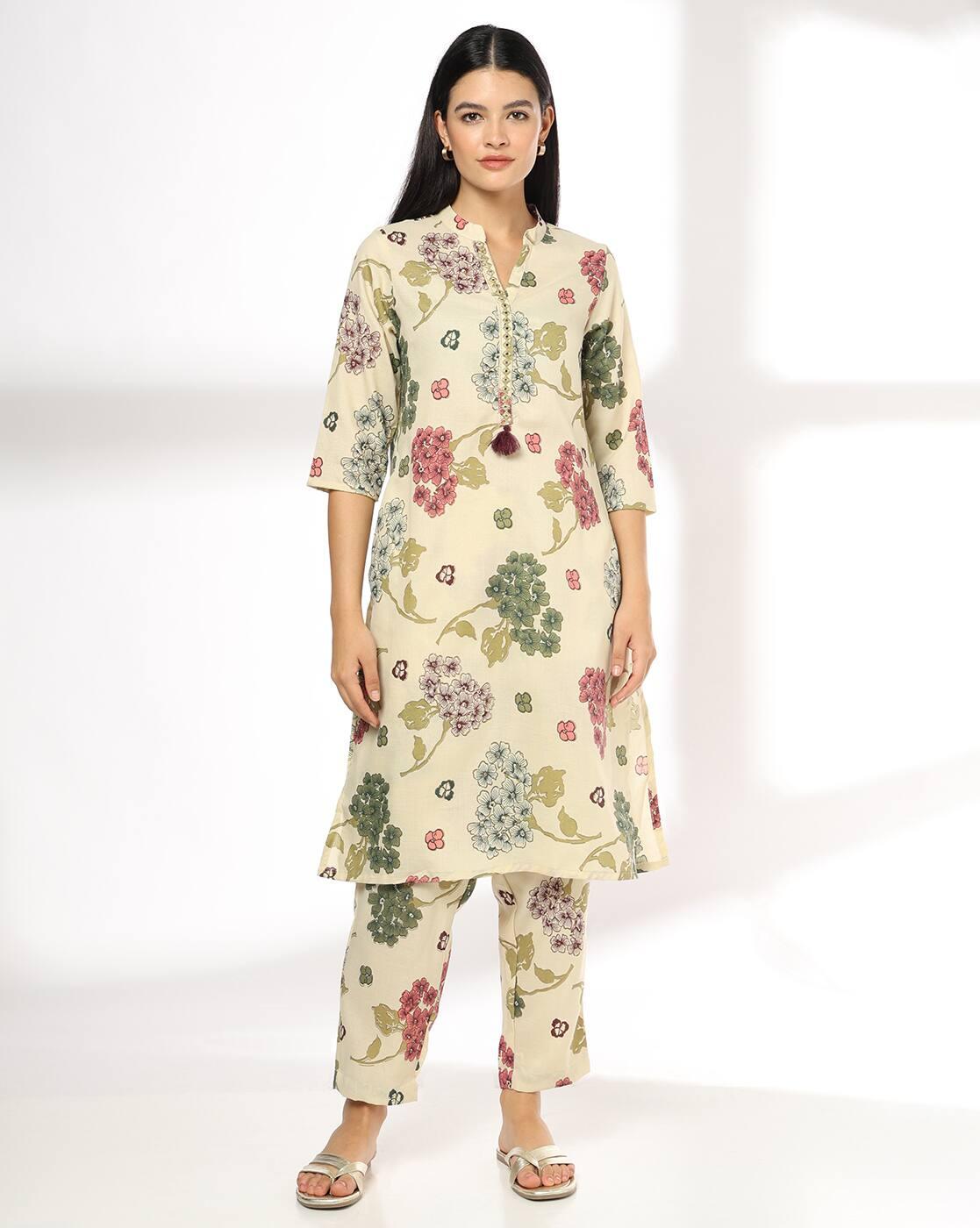 Women Floral Print Straight Kurta & Pants Set