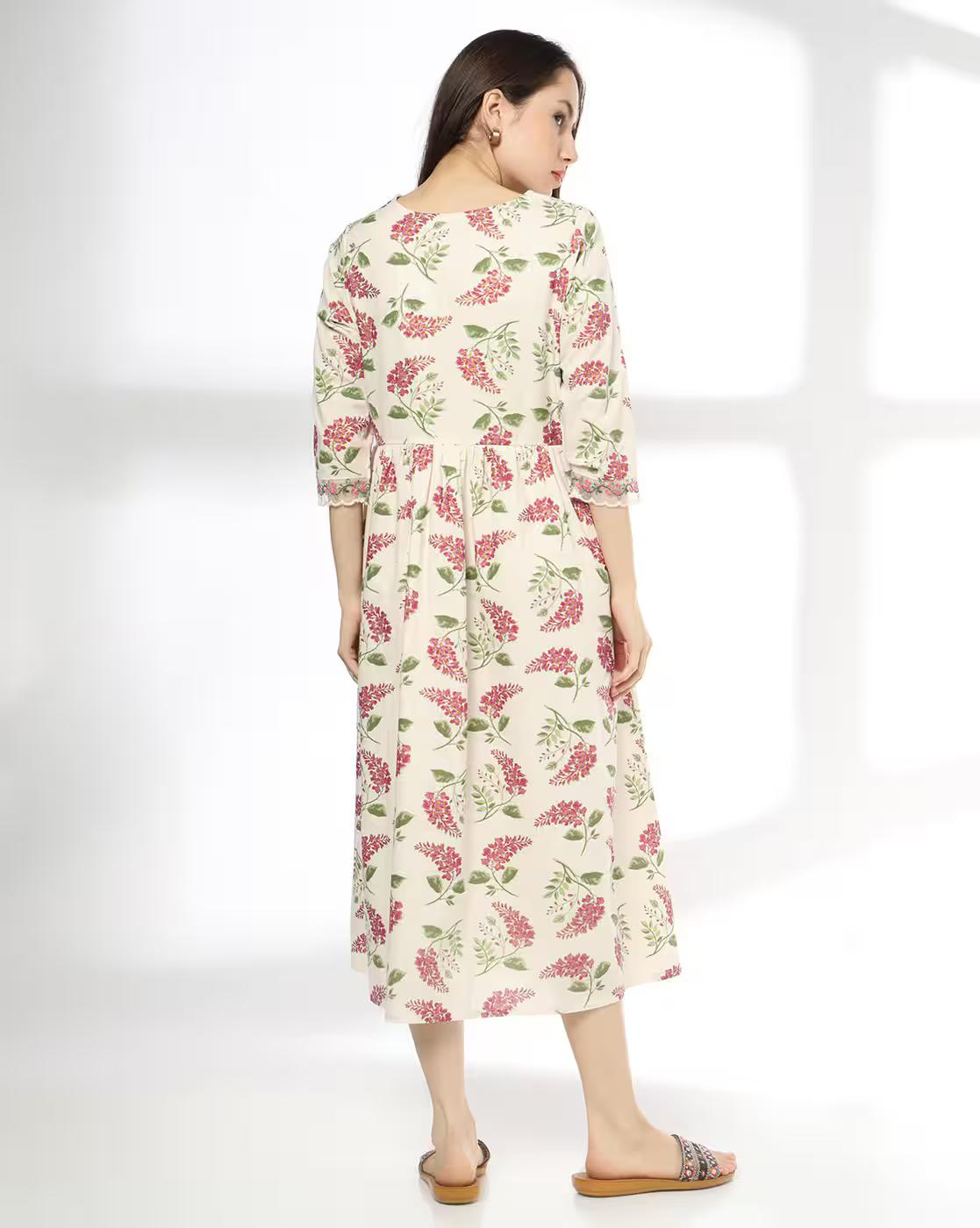 Women Floral Print V-Neck Fit & Flare Dress