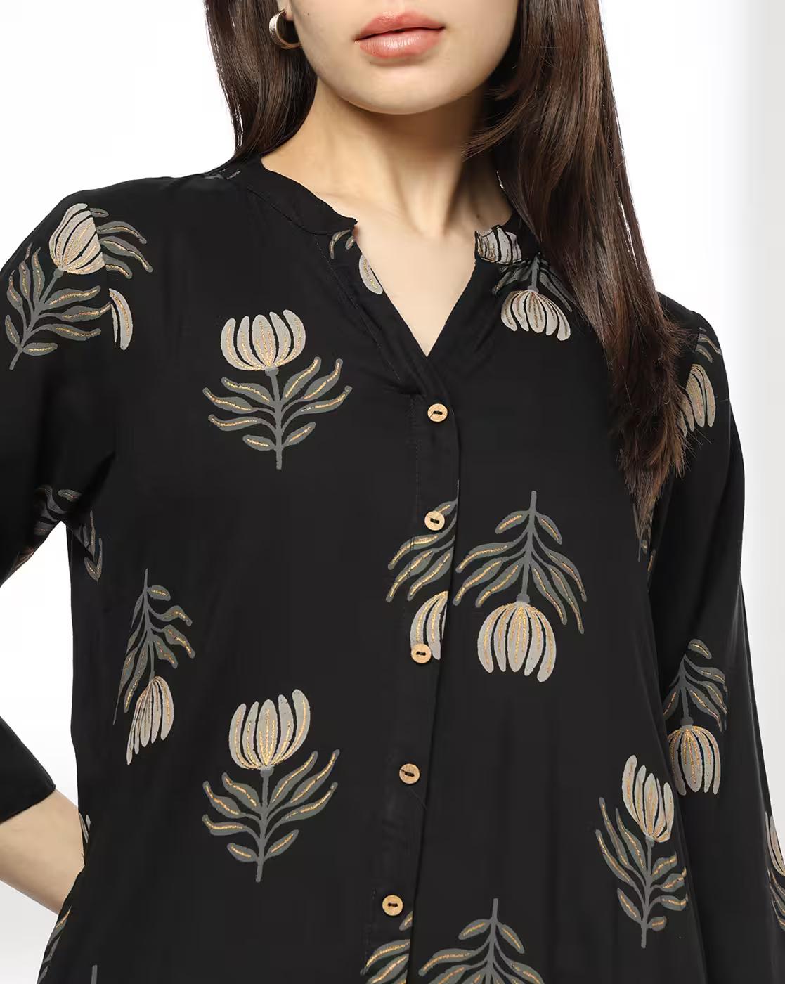 Women Floral Print Straight Kurta with Insert Pocket
