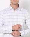 Men Checked Slim Fit Shirt with Patch Pocket