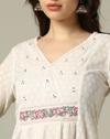 V NECK KURTA WITH EMBROI, OFF WHITE