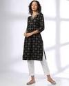 CROSS STITCH BOX AOP V NECK E, BLACK, XS