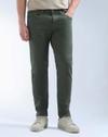 Men Slash Slim Tapered Fit Mid-Rise Jeans
