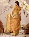 Women Floral Print Traditional Saree with Blouse Piece