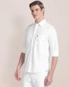 Men Tailored Fit Shirt with Patch Pocket