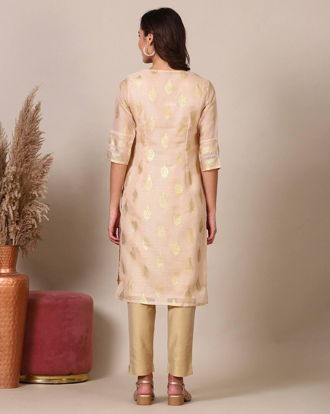 Women Foil Print Straight Kurta