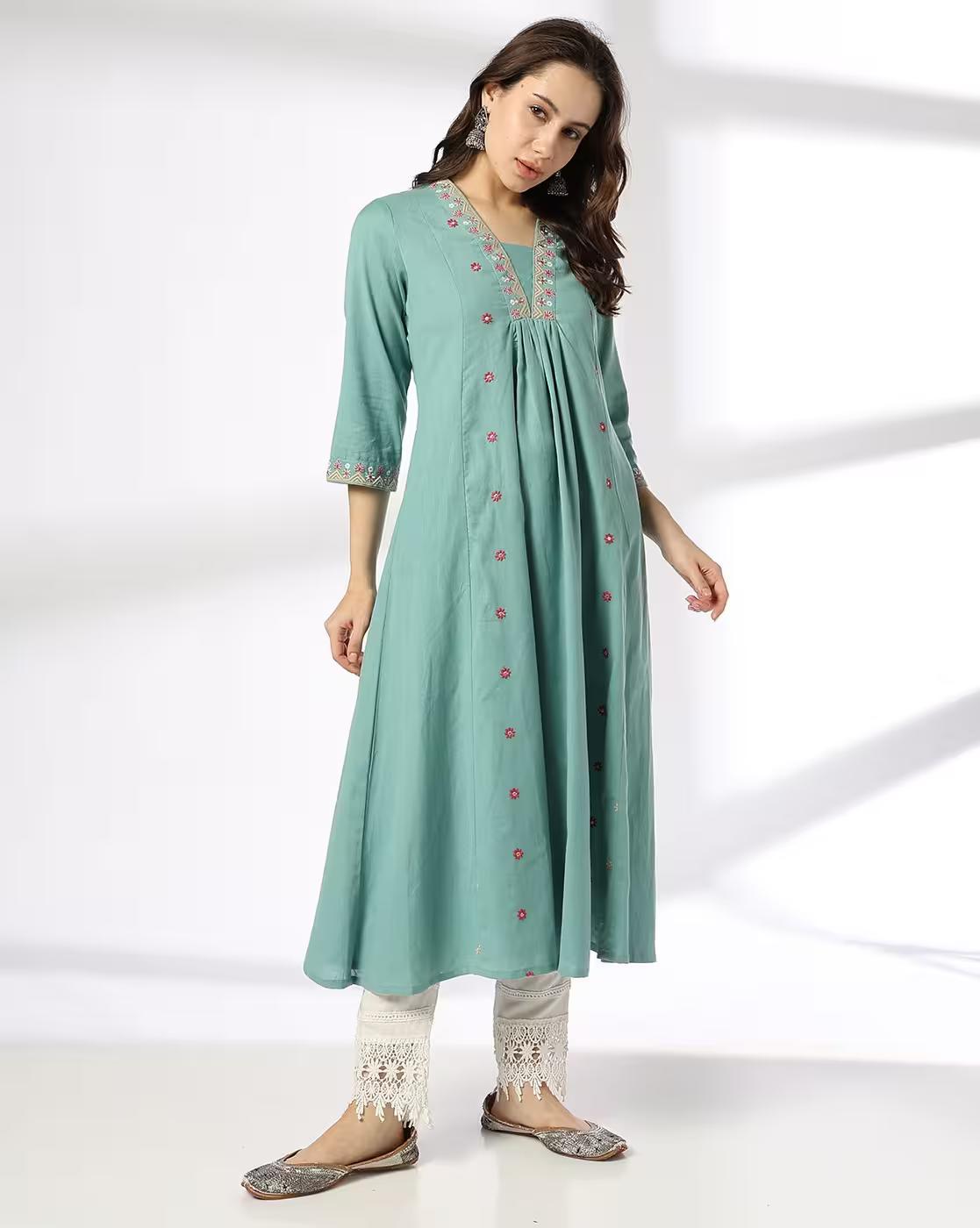 SHAWL COLLAR EMBROIDERED PANELL, AQUA, M