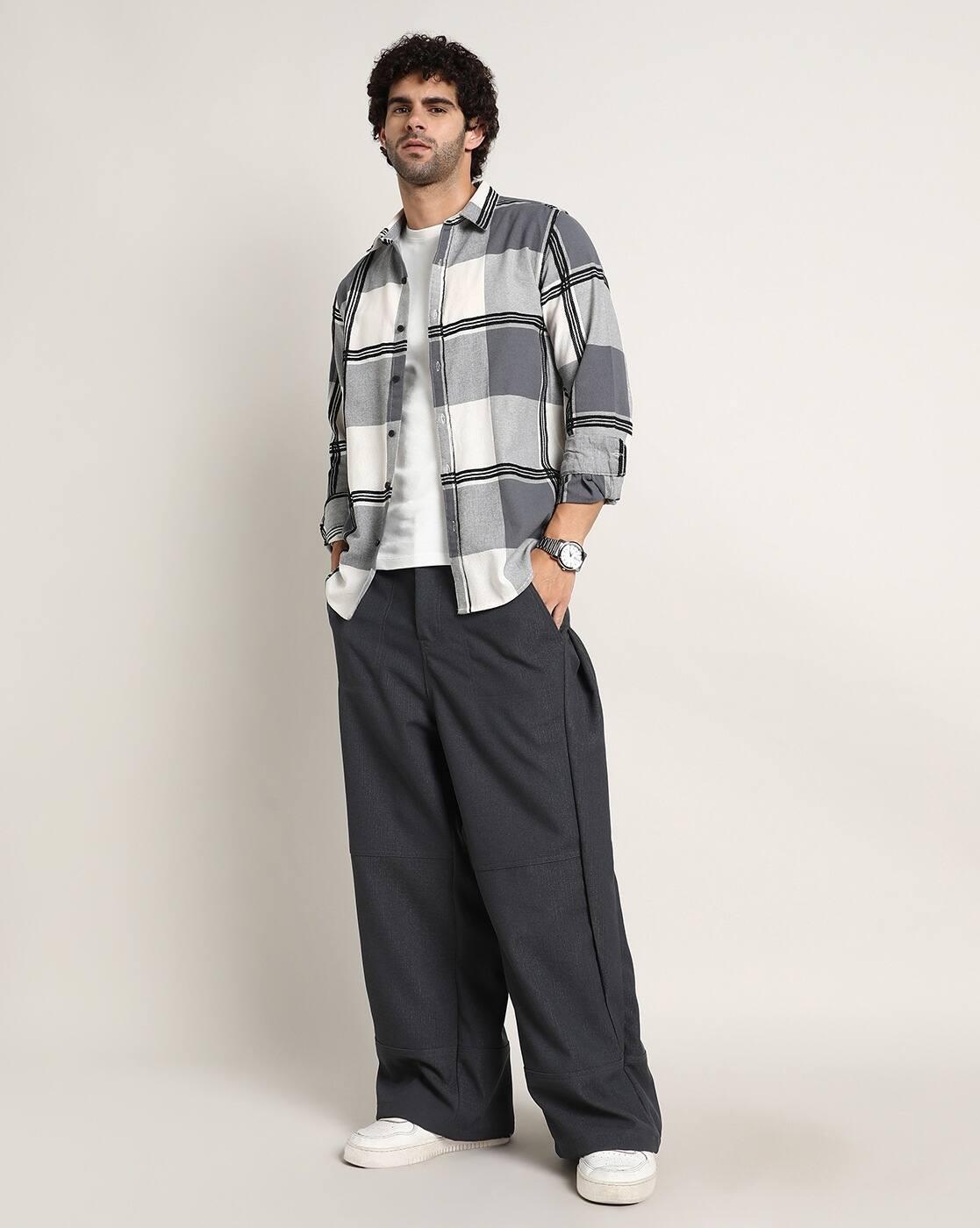 Men Checked Regular Fit Shirt with Spread Collar