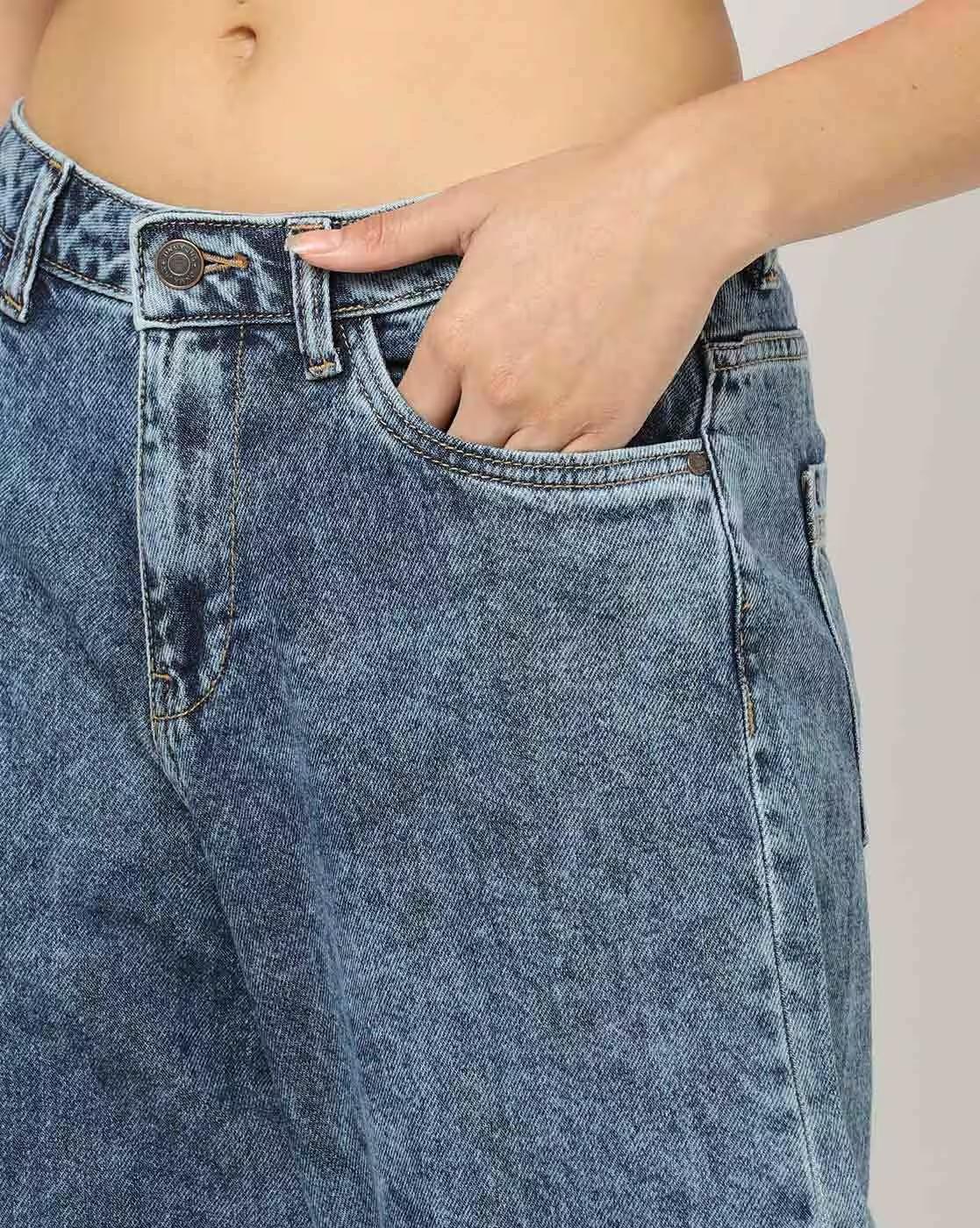 Women Mid-Wash Mid-Rise Wide-Leg Jeans