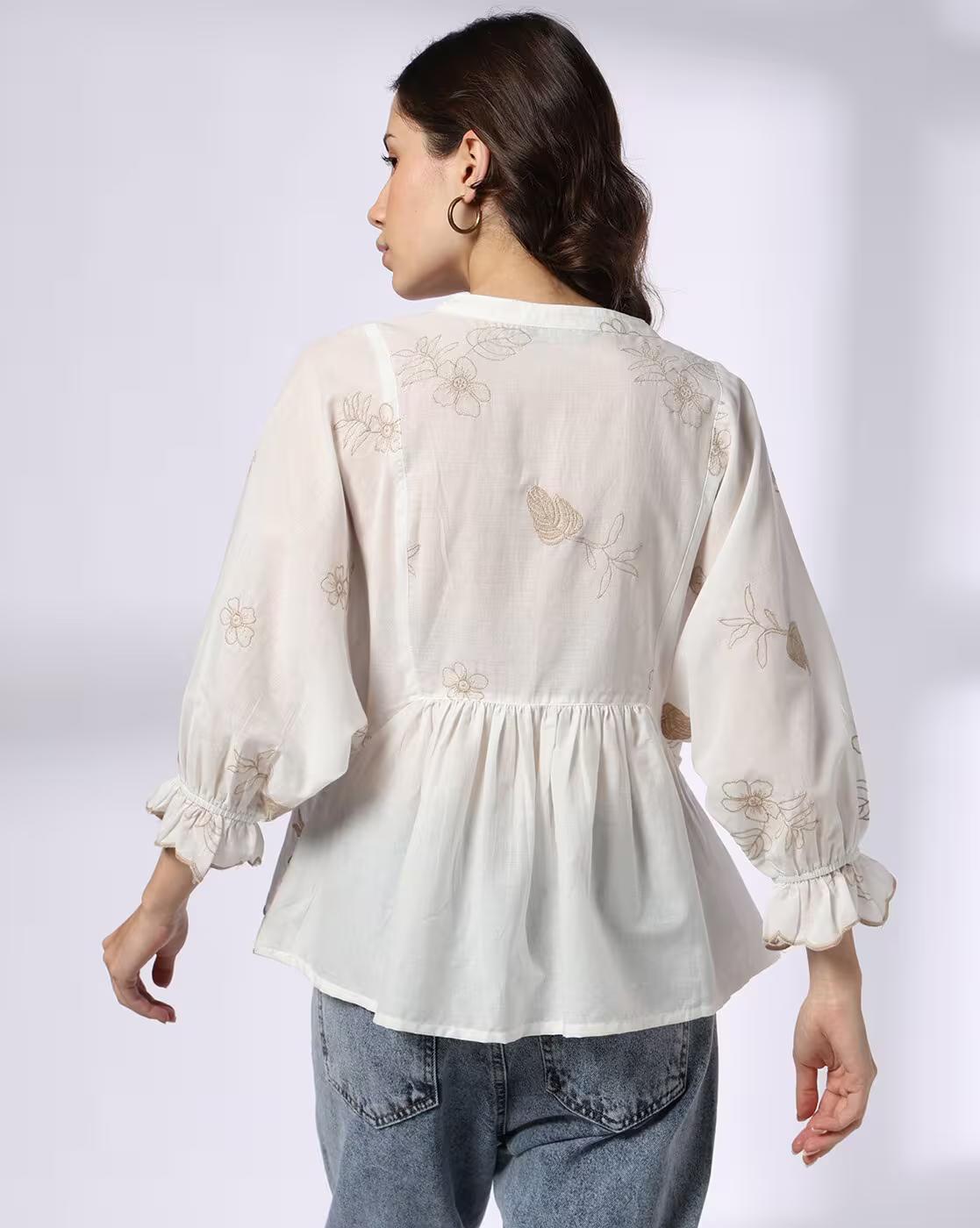 Y Notch Peplum Top Embroi, OFF WHITE, XS