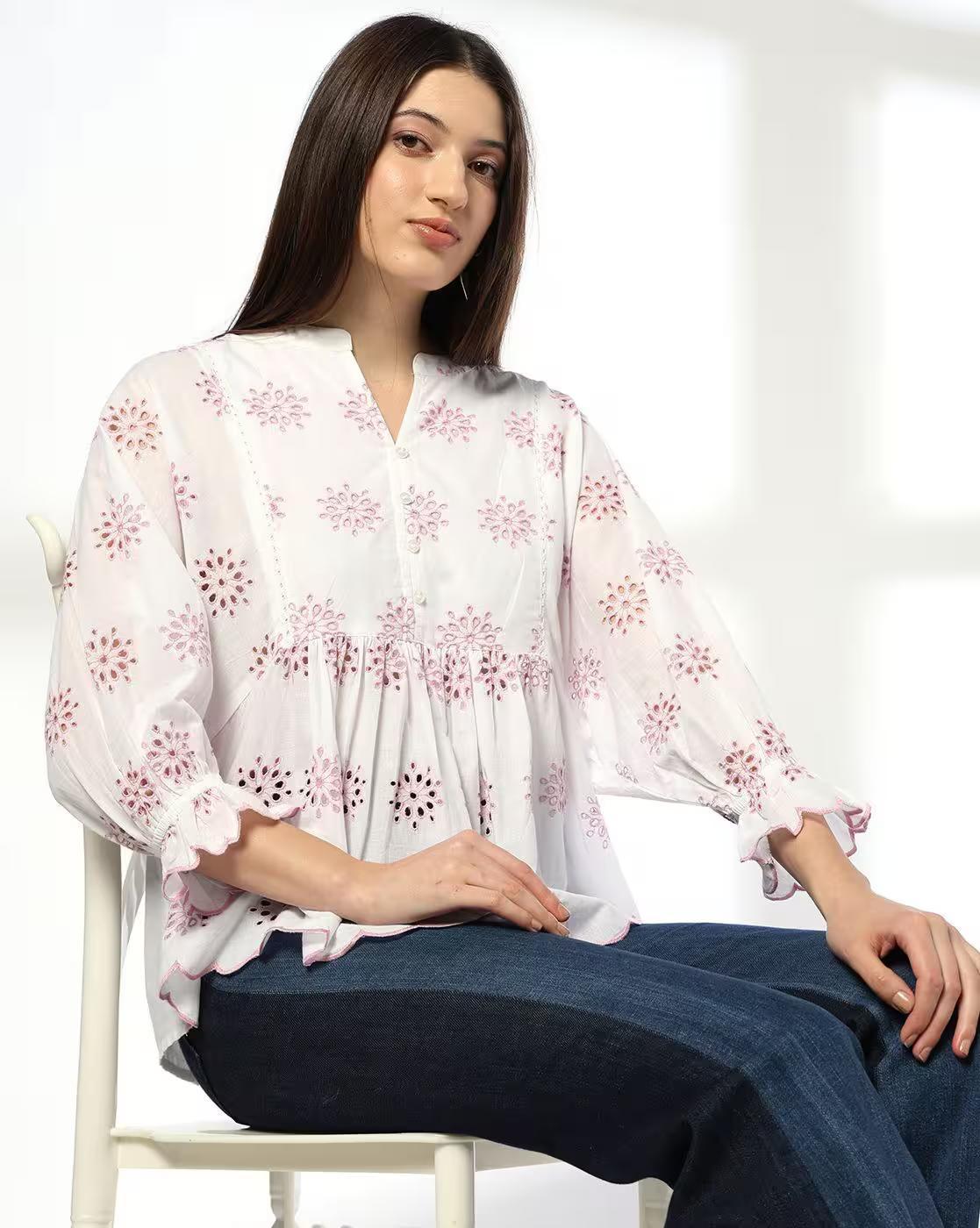 Y Notch Embroidered Peplum Top, LILAC, L