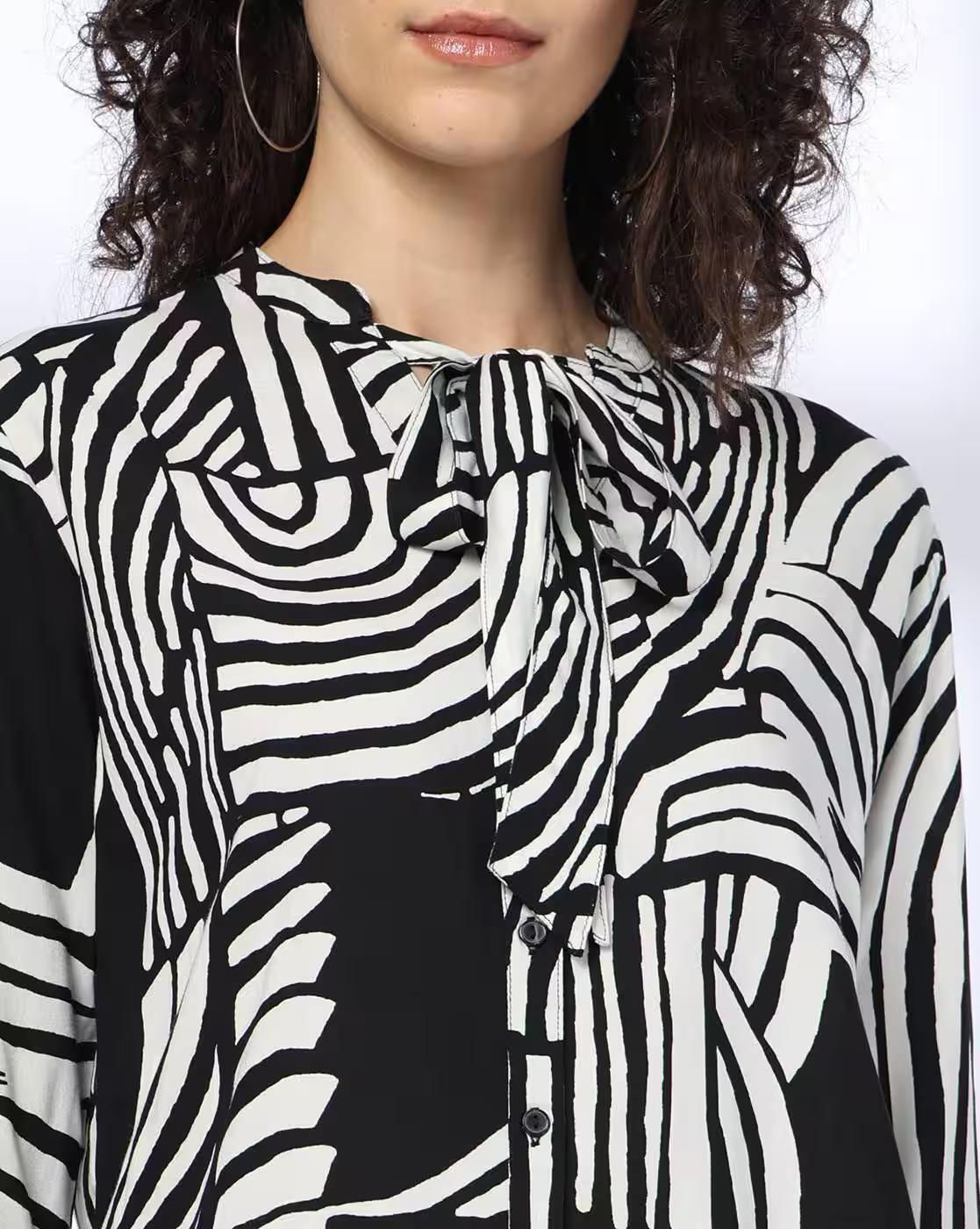 Neck Tie up Top, BLACK, XL