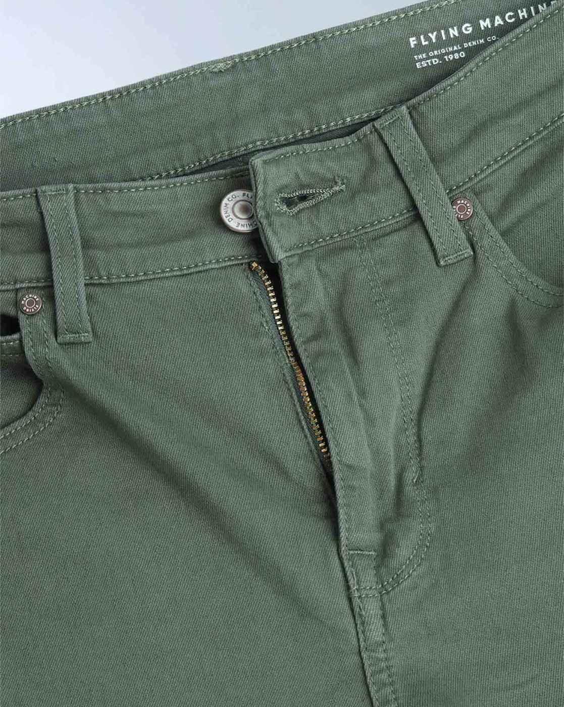 Men Slash Slim Tapered Fit Mid-Rise Jeans