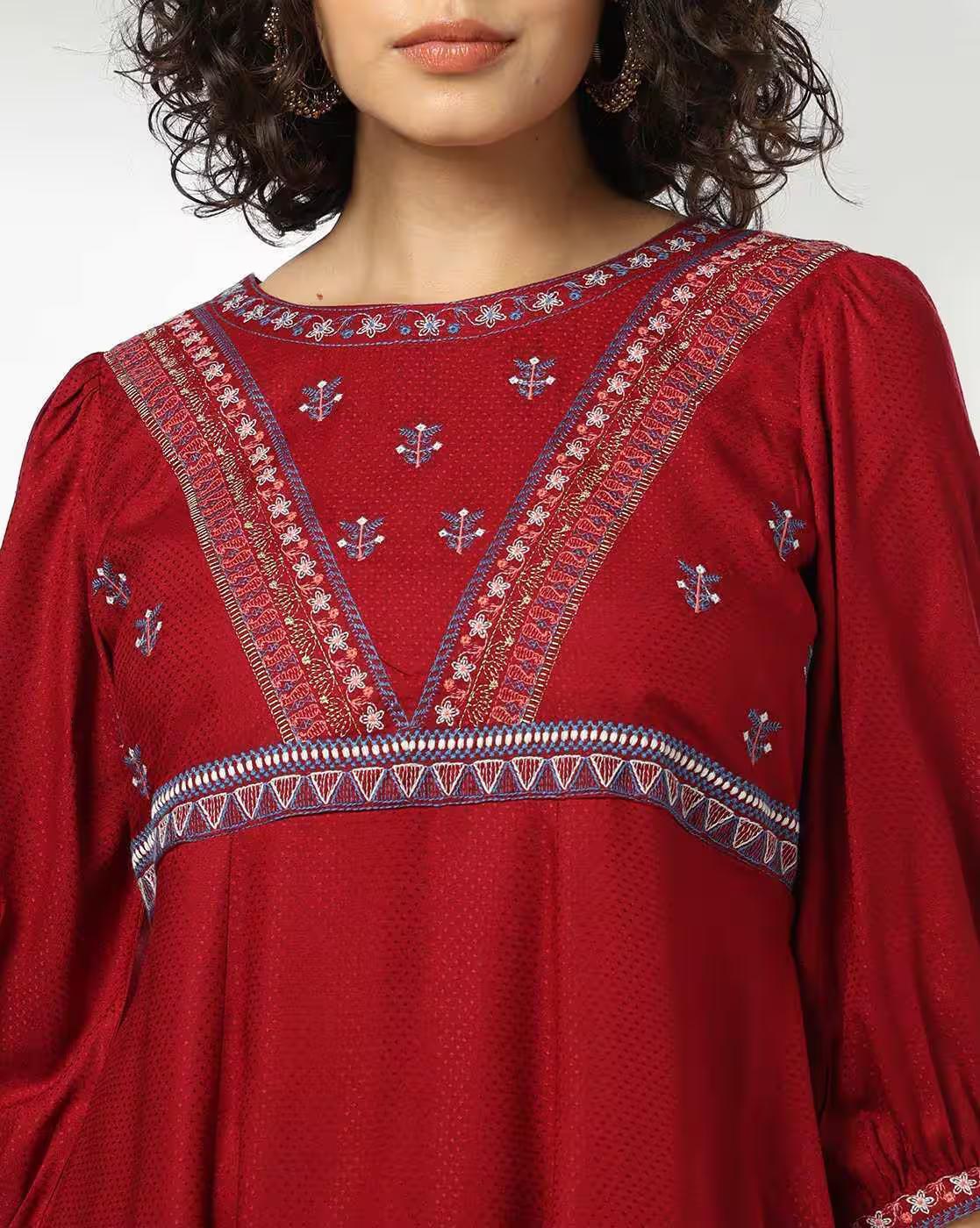 kali emb dress, MAROON, M