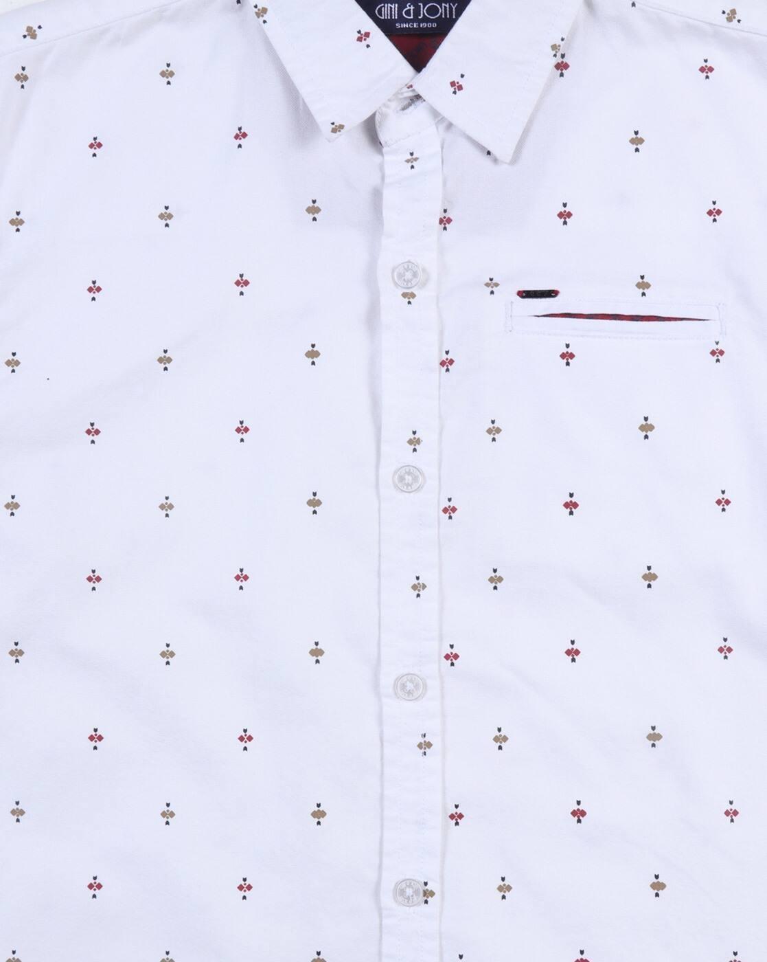 121246526233, WHITE, 18-24 M