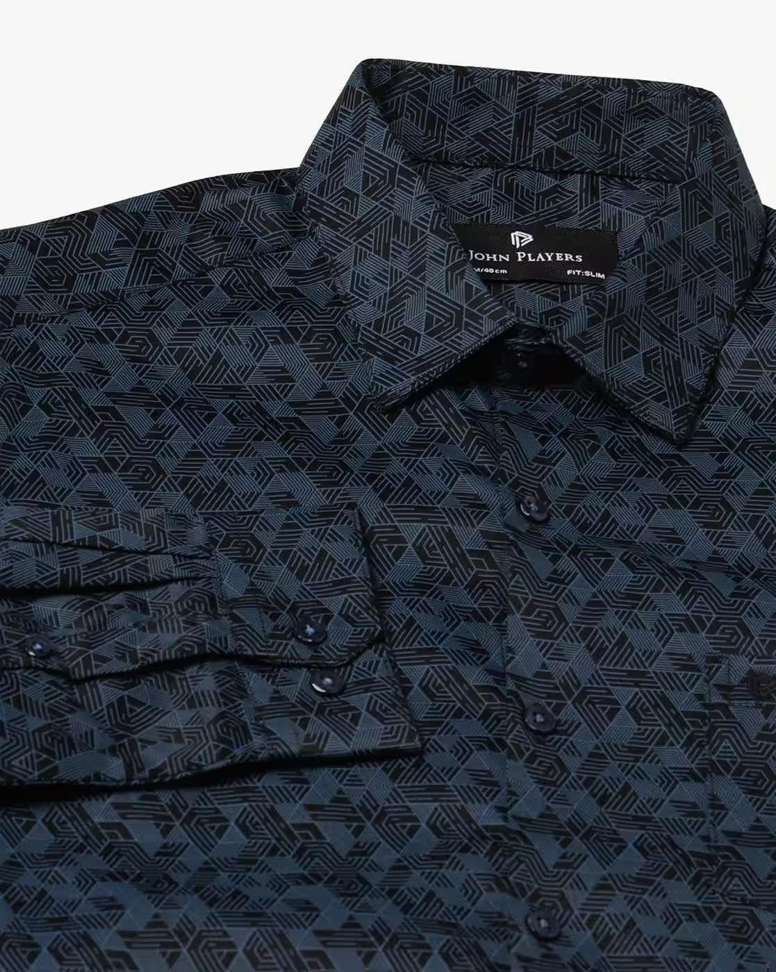 Men Printed Slim Fit Shirt with Patch Pocket