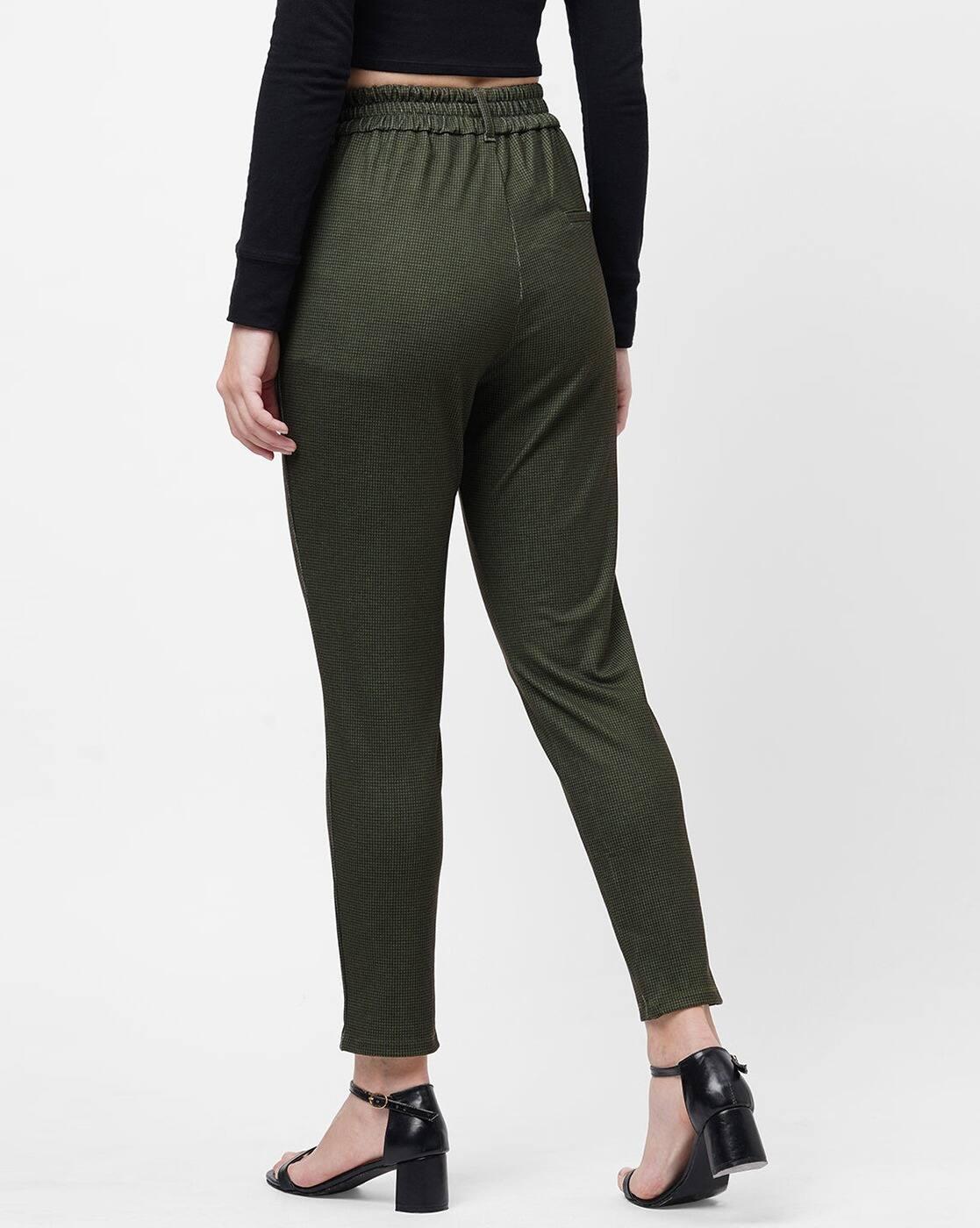 Women Checked Straight Fit Pleat-Front Trousers