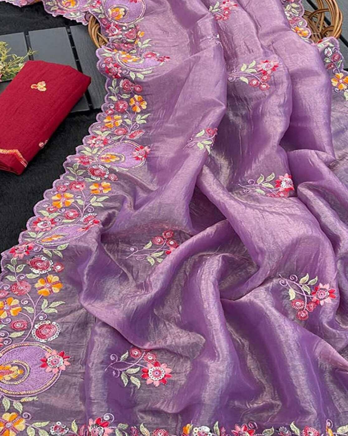 Women Traditional Saree