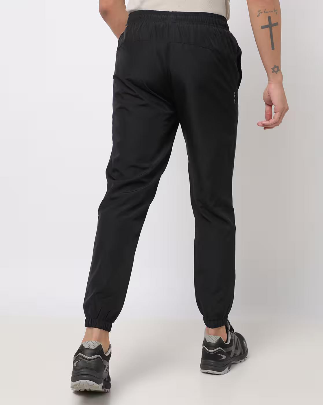 Lightweight Running Trackpant with Inner Mesh
