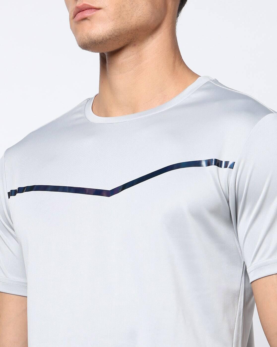 Men Structured Regular Fit Crew-Neck T-Shirt