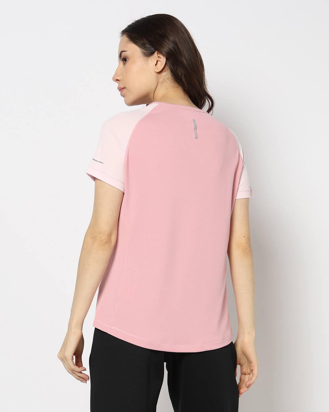 Women Colourblock Regular Fit Round-Neck T-Shirt
