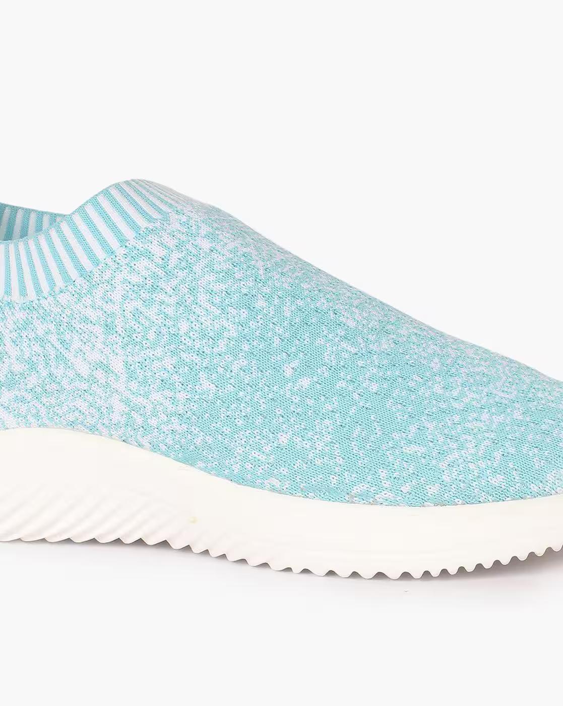 Women Low-Top Slip-On Walking Shoes